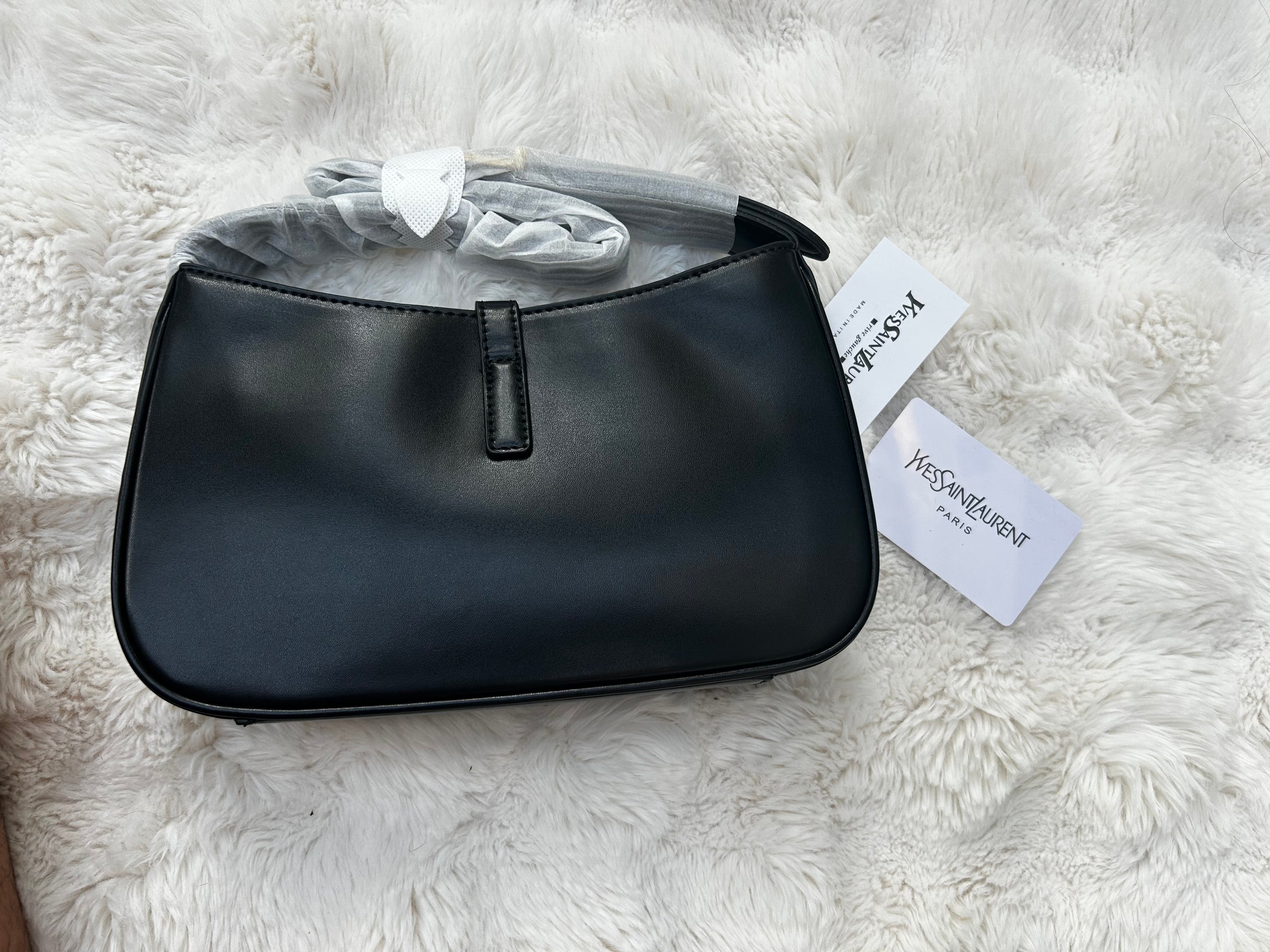 Yves Saint Laurent (YSL)