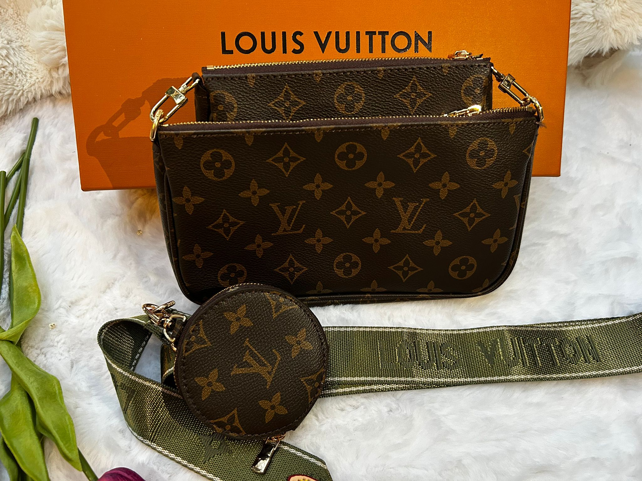 Louis Vuitton Multi Pochette