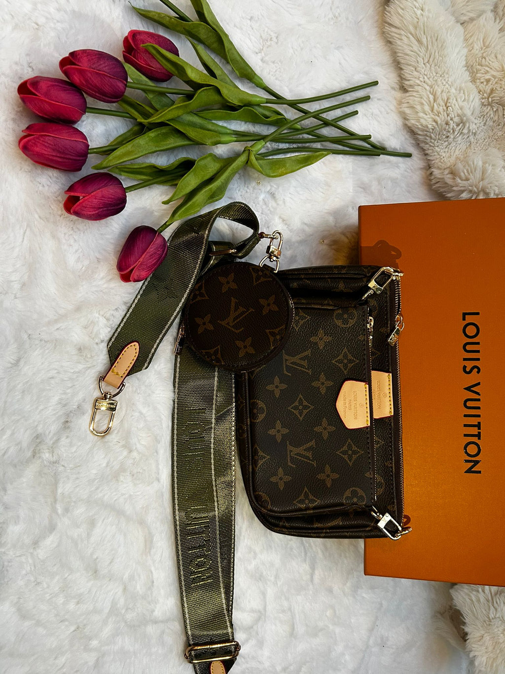 Louis Vuitton Multi Pochette