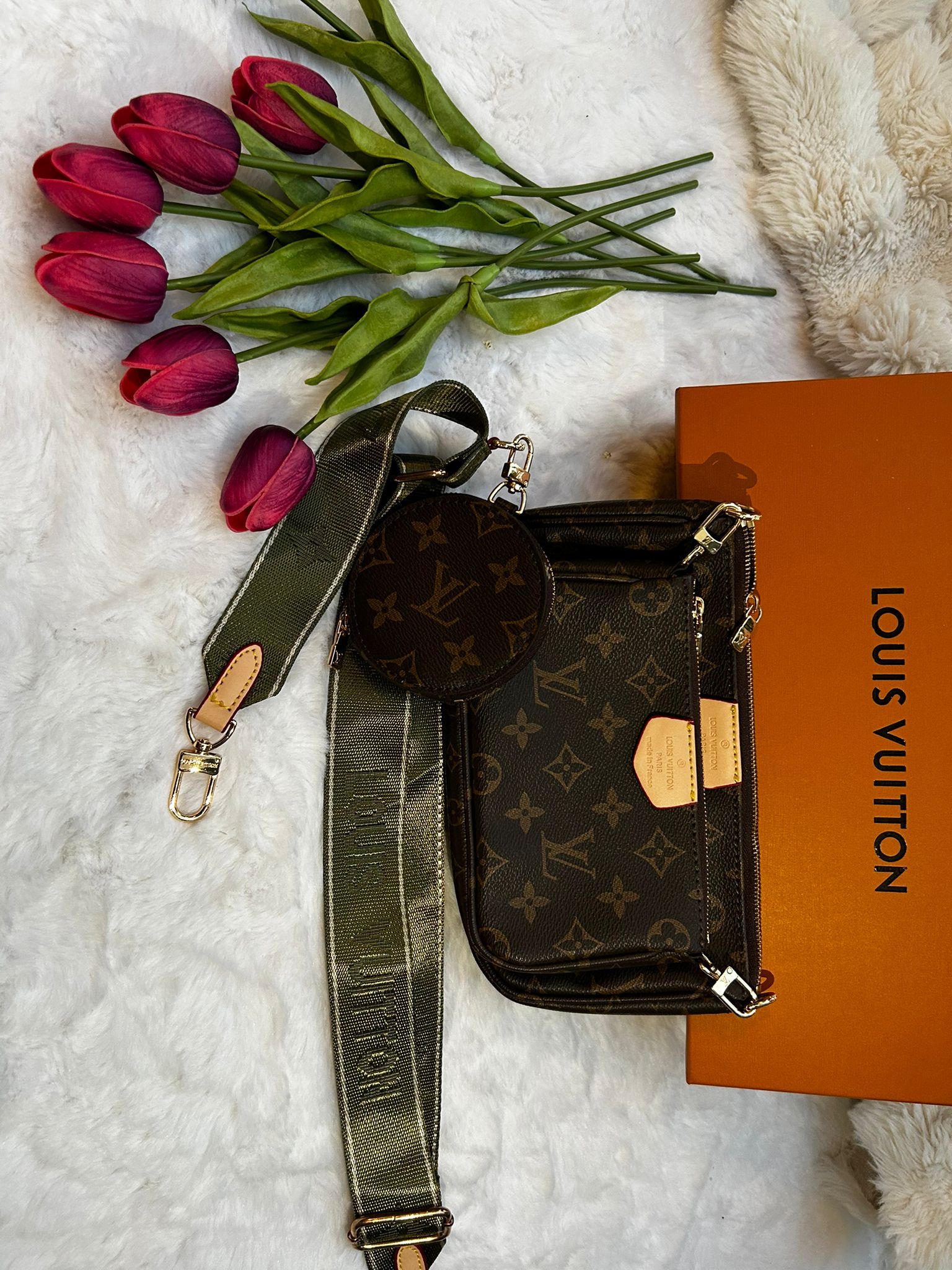 Louis Vuitton Multi Pochette